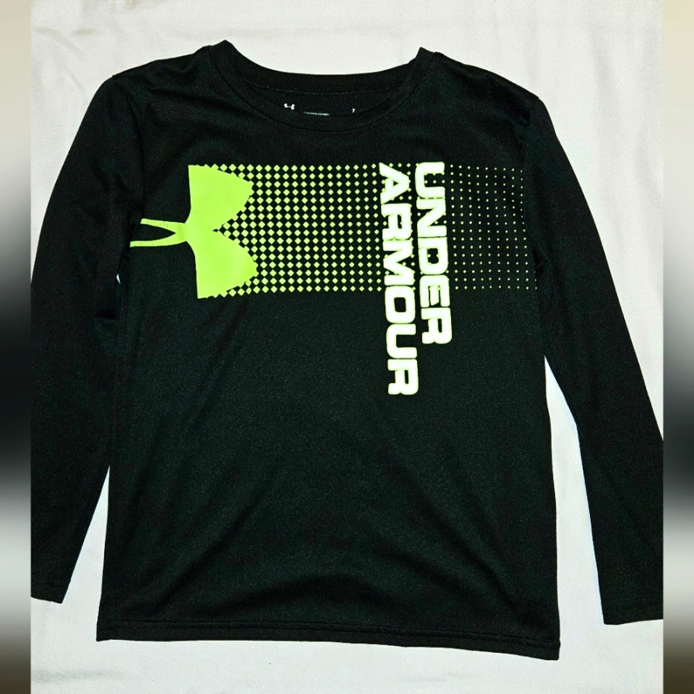 UA long sleeve performance tee size 7